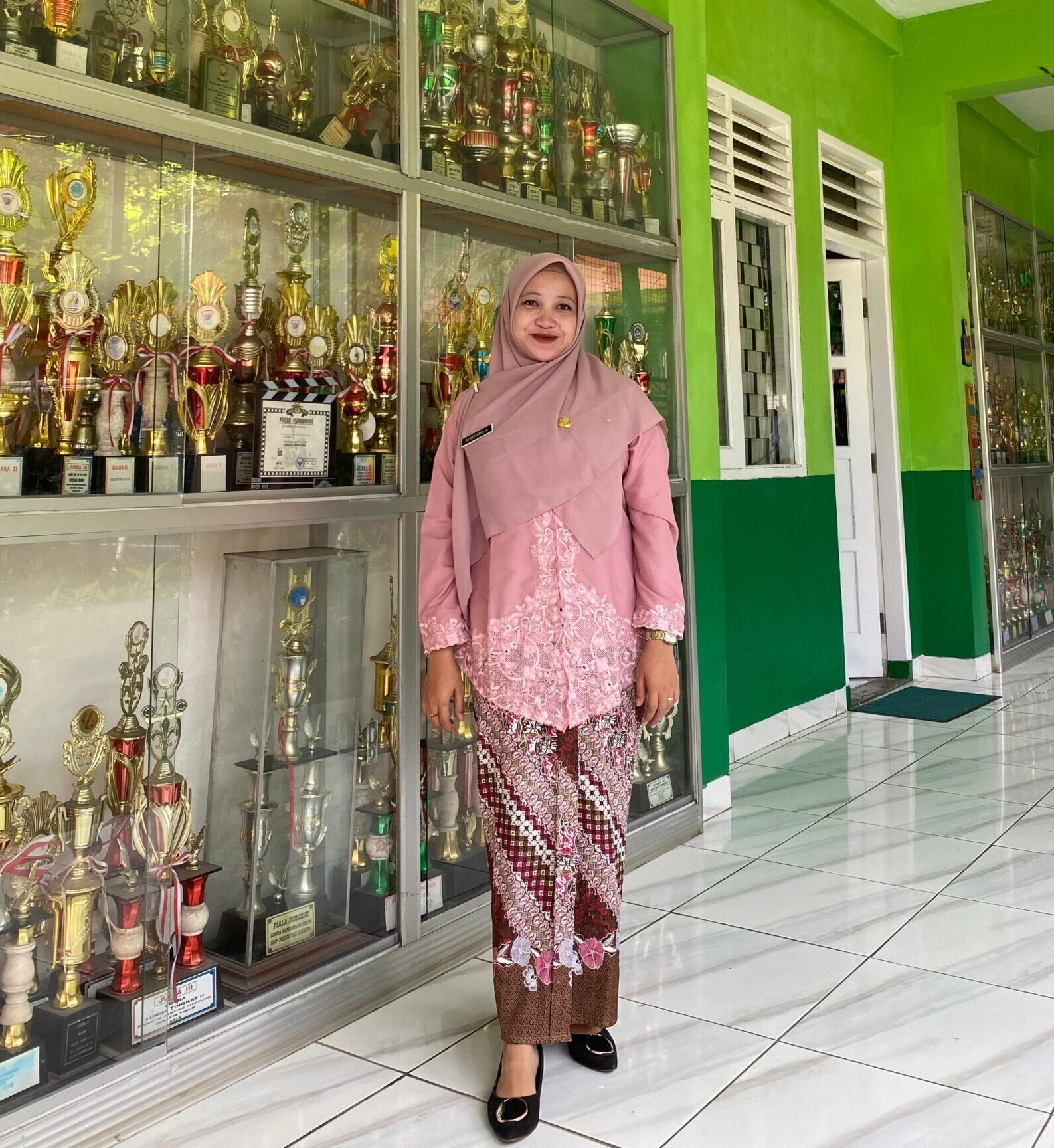 Debby Amelia Sari, S.E.